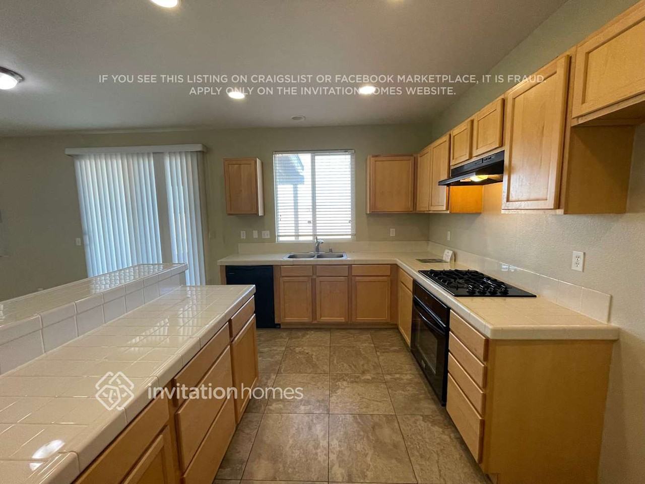 38317 Antibes Dr - Photo 5 of 16