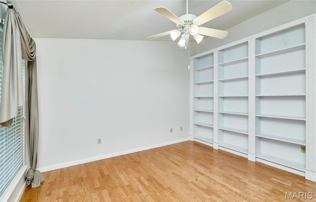 215 Cordovan Commons Pkwy - Photo 6 of 39