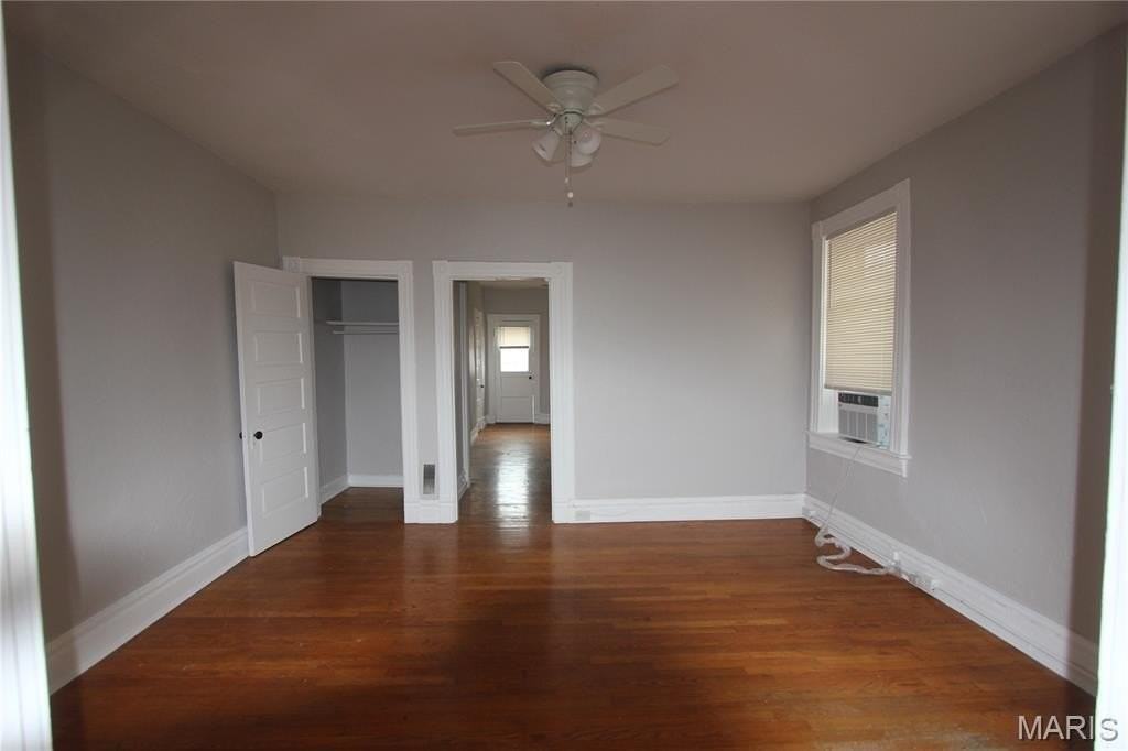 3504 Arsenal St #2F - Photo 2 of 6
