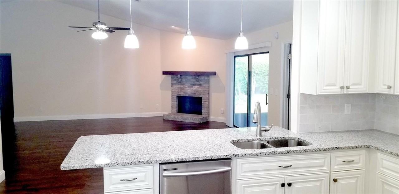 568 Carrigan Ave - Photo 2 of 16