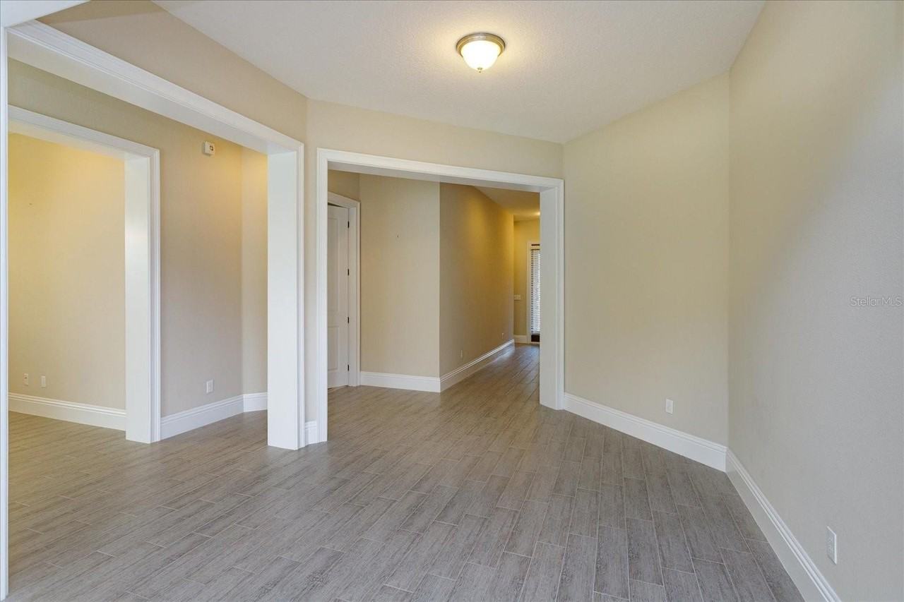 6354 Swanson St - Photo 2 of 24
