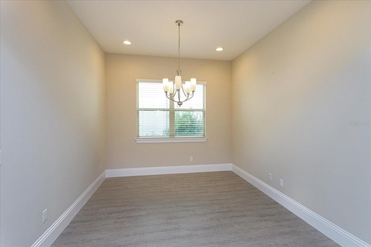 6354 Swanson St - Photo 4 of 24