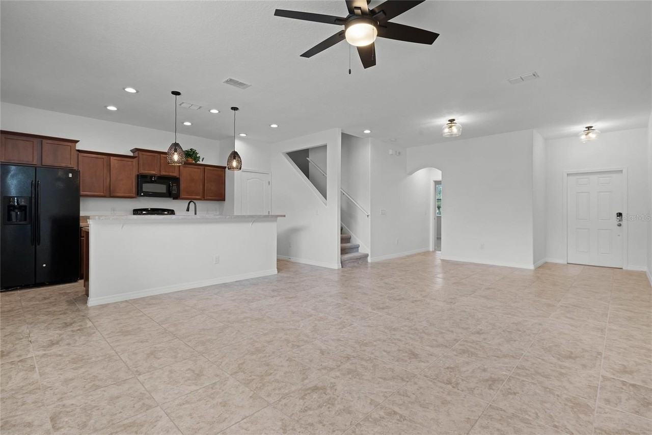5440 New Independence Pkwy - Photo 2 of 29