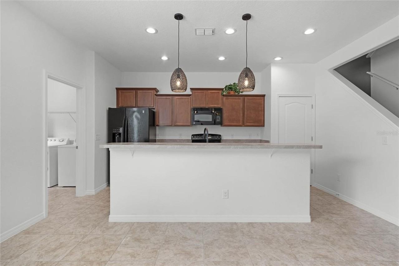 5440 New Independence Pkwy - Photo 5 of 29