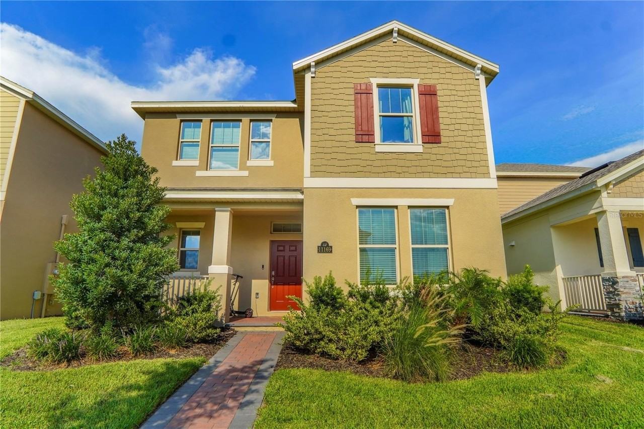 11169 Sound Shore Dr - Photo 2 of 50