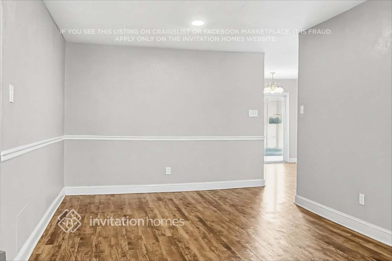 9102 Millwood Dr - Photo 4 of 22