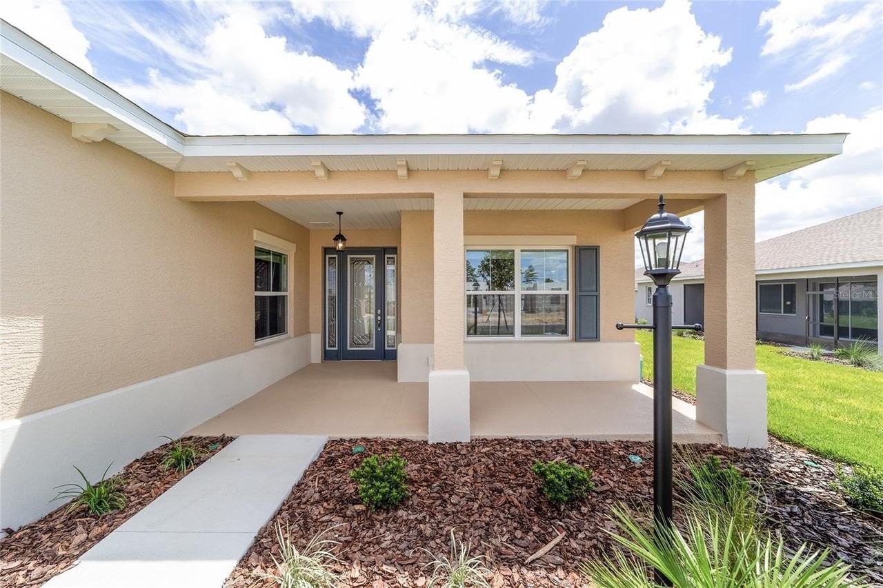 10135 Sw 106th Cir - Photo 4 of 43