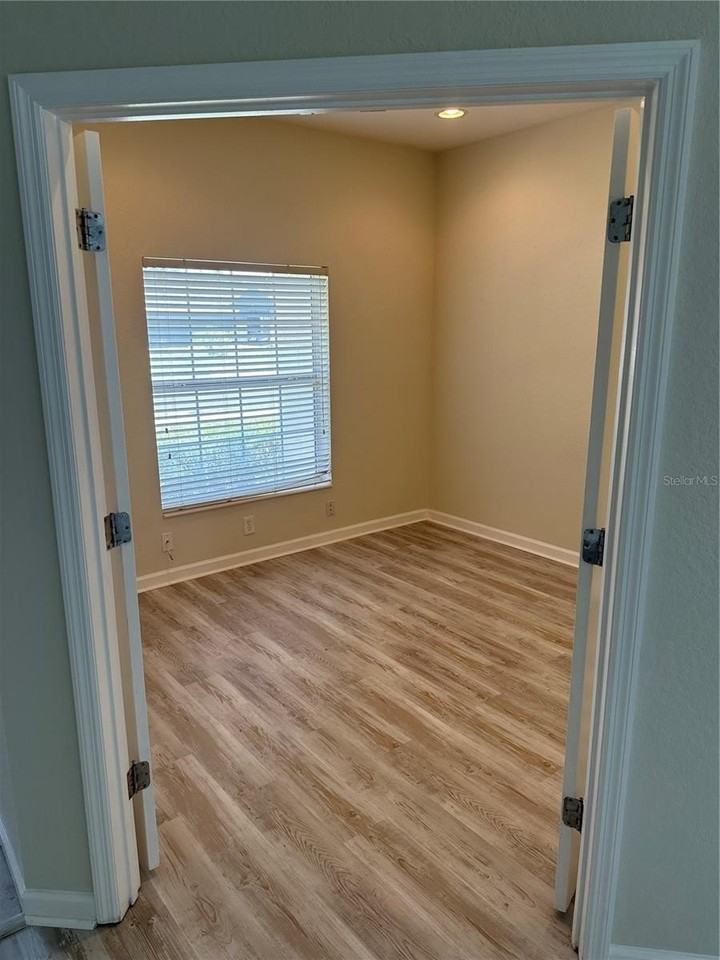 5097 Sw 40th Pl - Photo 5 of 30