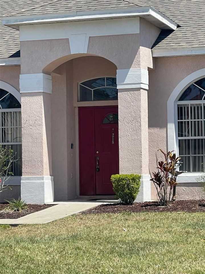 218 N Hampton Dr - Photo 2 of 47
