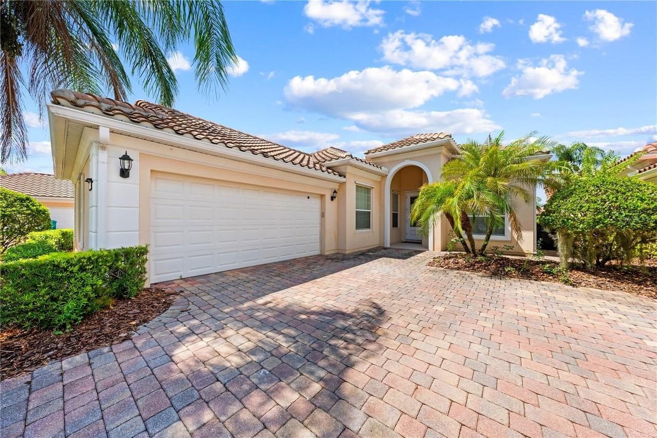 12234 Pasha Ln - Photo 3 of 50
