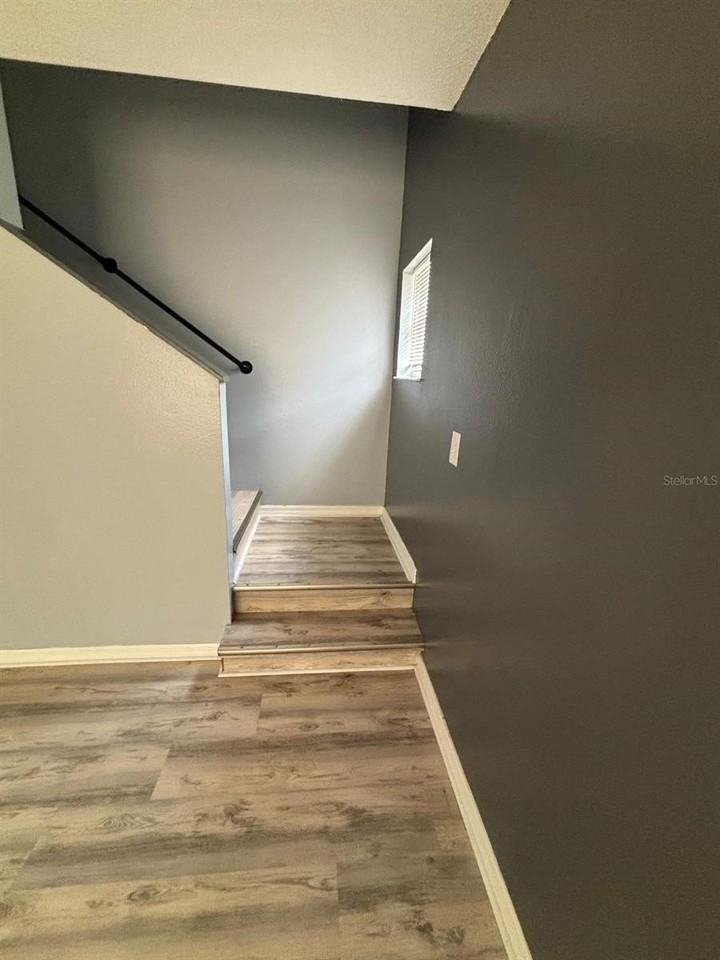 3252 Huntwicke Blvd - Photo 7 of 20