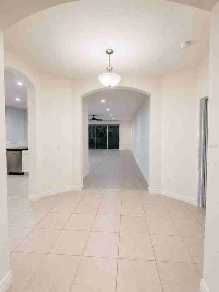 12061 Lidflower St - Photo 2 of 45