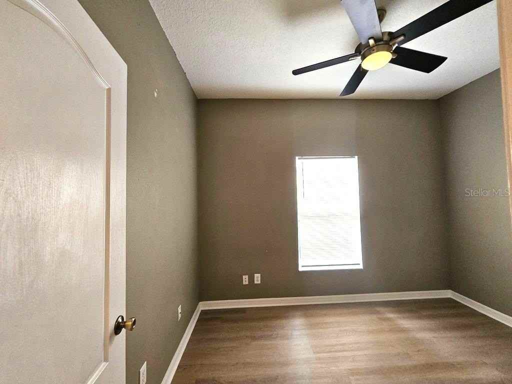 7625 Clovelly Park Pl - Photo 7 of 12