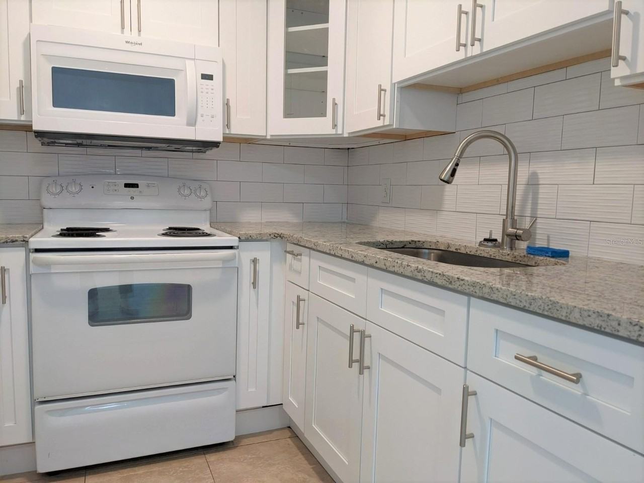 1260 70th St N #2 - Photo 5 of 15
