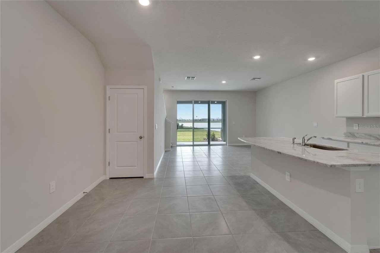 17444 Crescent Moon Loop - Photo 5 of 50