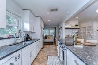 113 W Davis Blvd - Photo 5 of 16