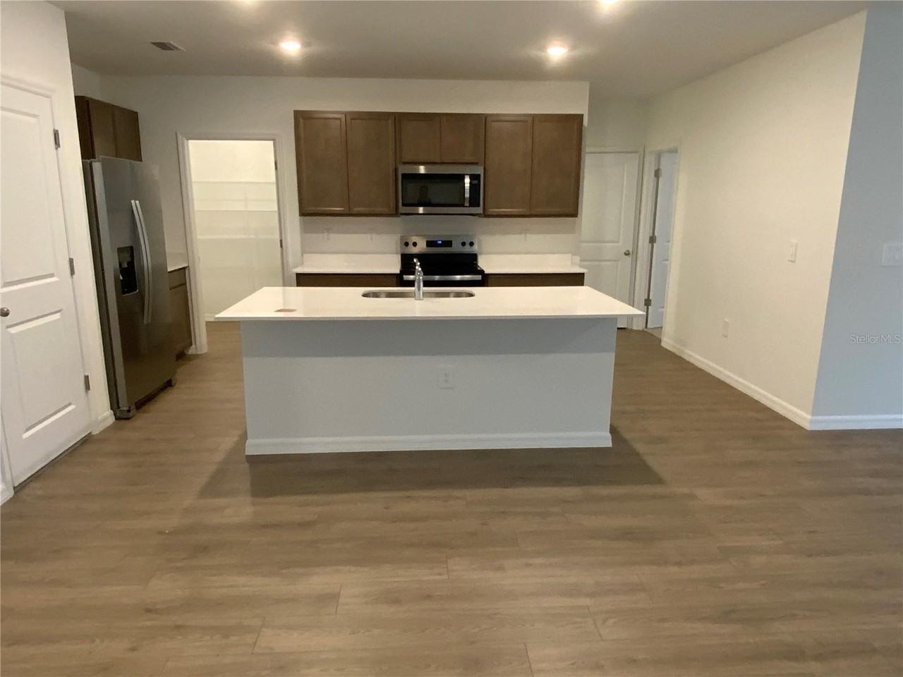 32322 Evening Grove Ct - Photo 5 of 36