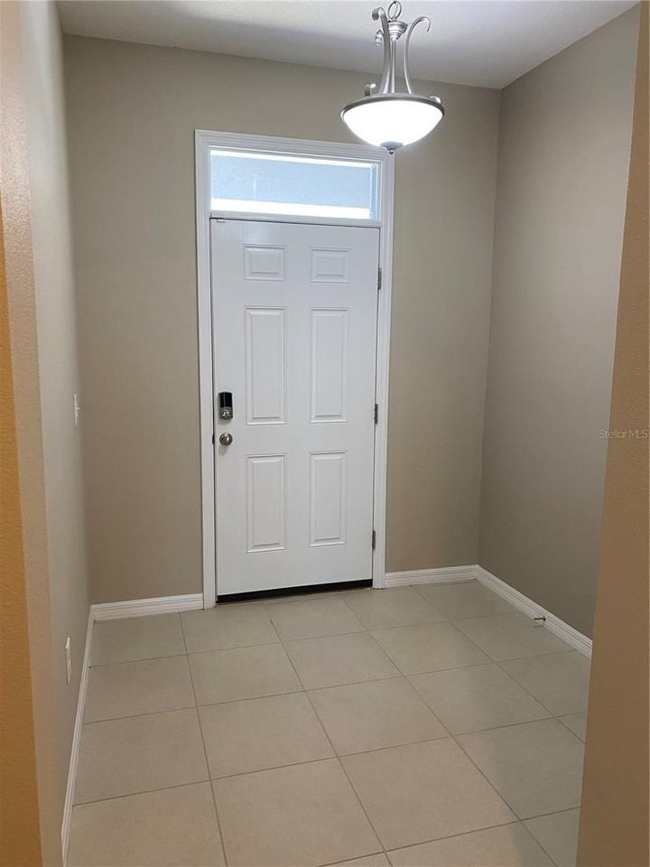 8642 Falling Blue Pl - Photo 3 of 26