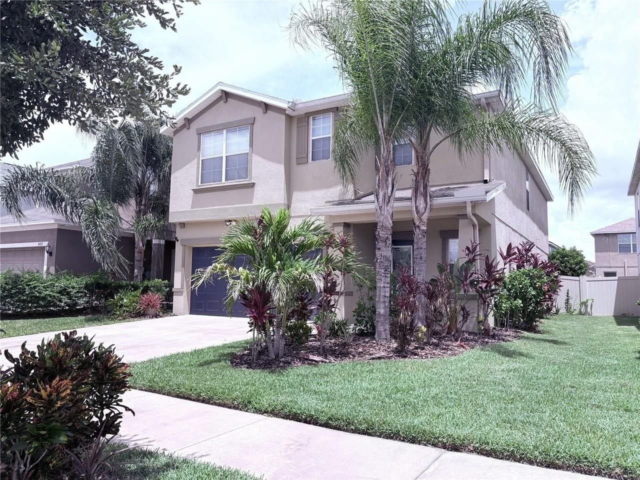 4935 Reflecting Pond Cir - Photo 2 of 41
