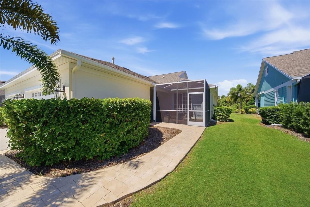 5610 Golden Isles Dr - Photo 4 of 22