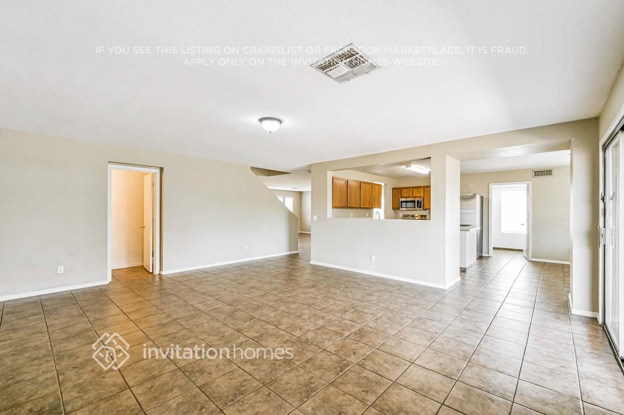 11051 E Flower Ave - Photo 5 of 18