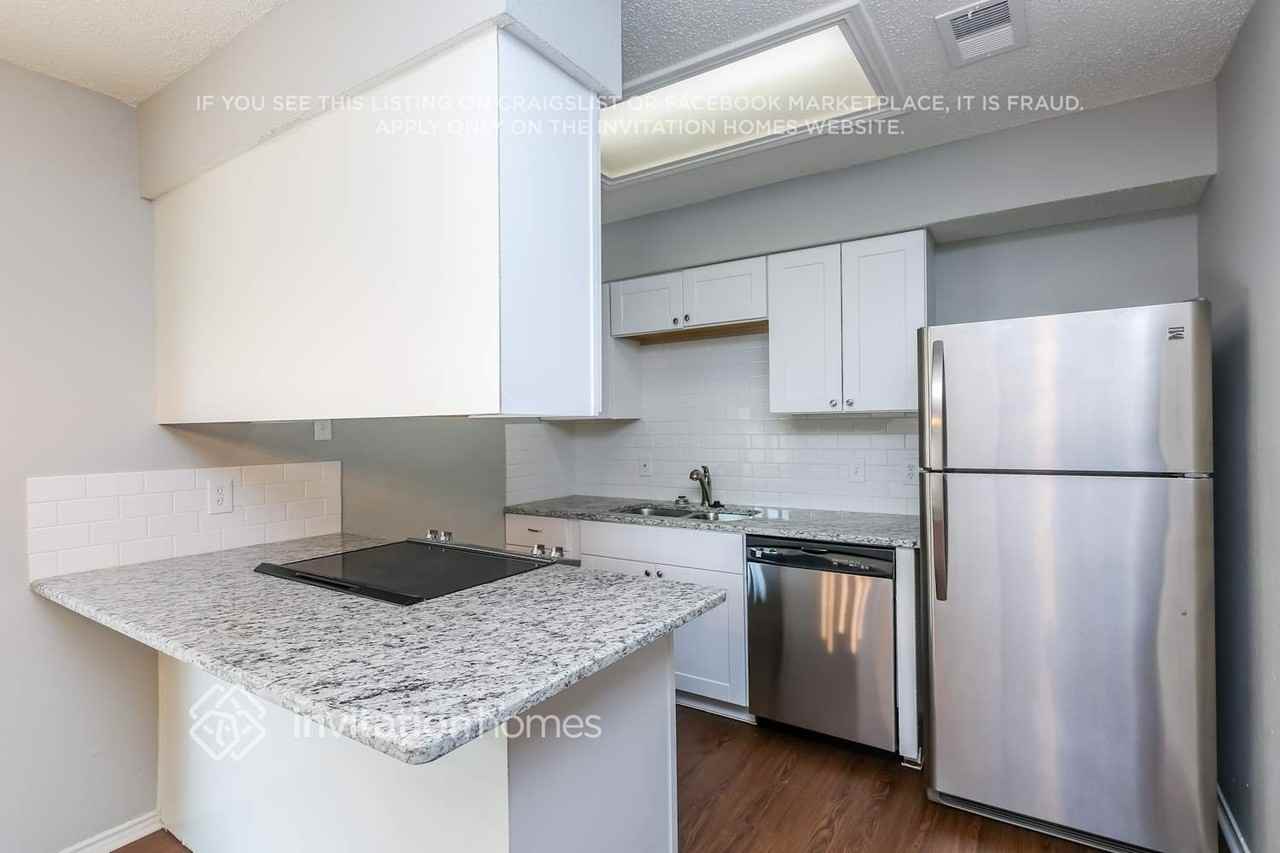 627 Plainview Dr - Photo 6 of 21