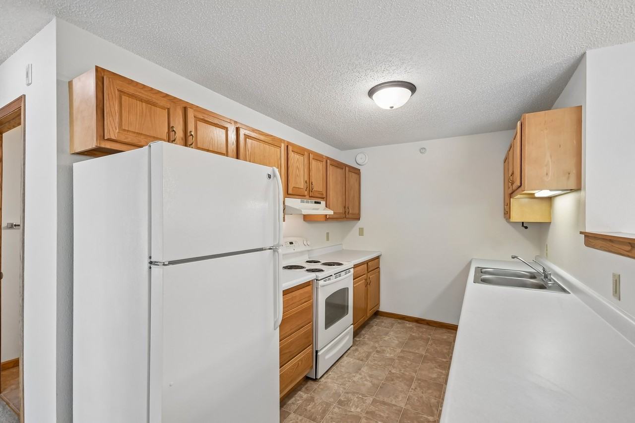 Mill Pond Apartments - Photo 5 of 50