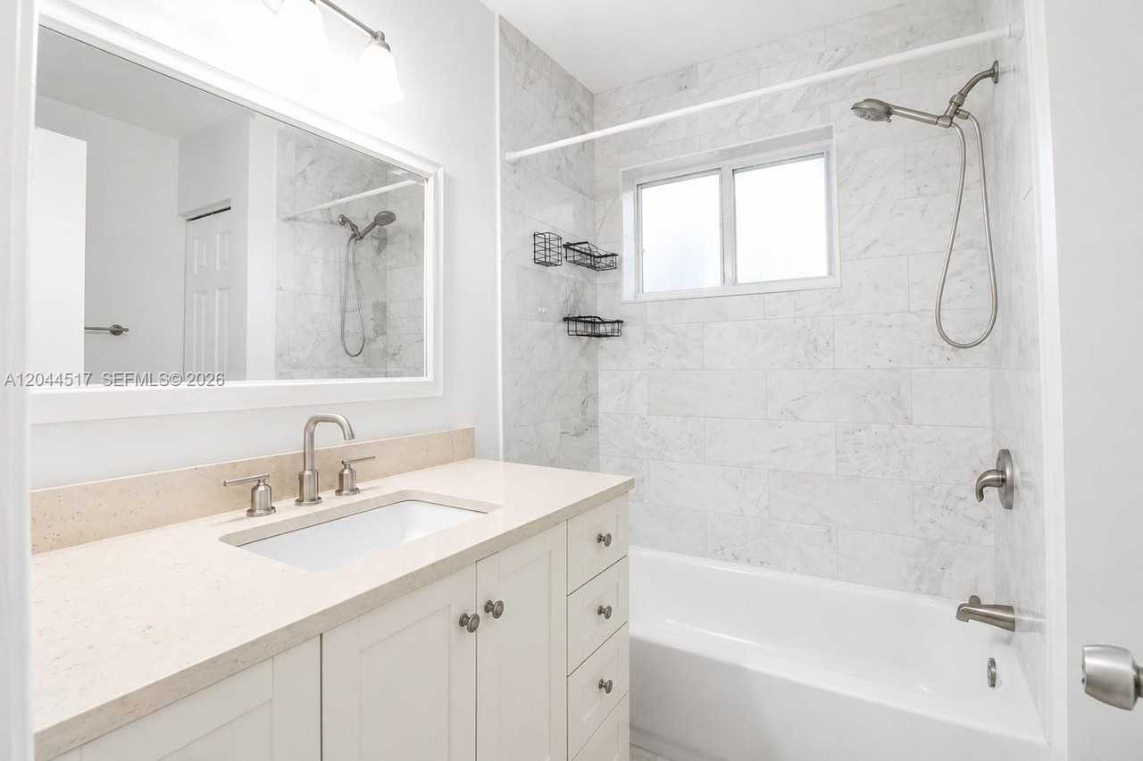 Sw 99th Ave - Photo 7 of 8