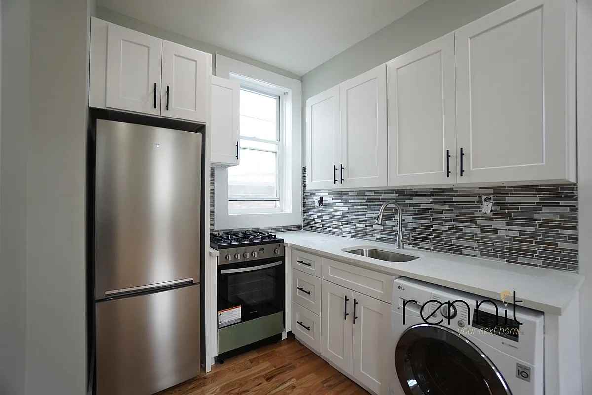 Harman St #B - Photo 4 of 8