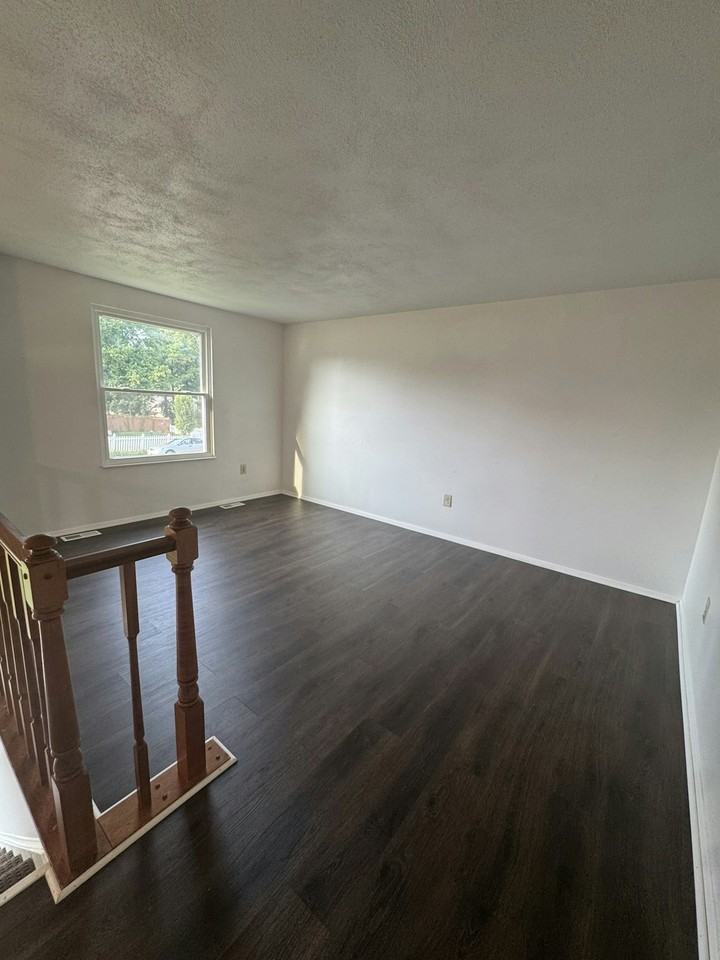 6401 Brambleton Road - Photo 3 of 9