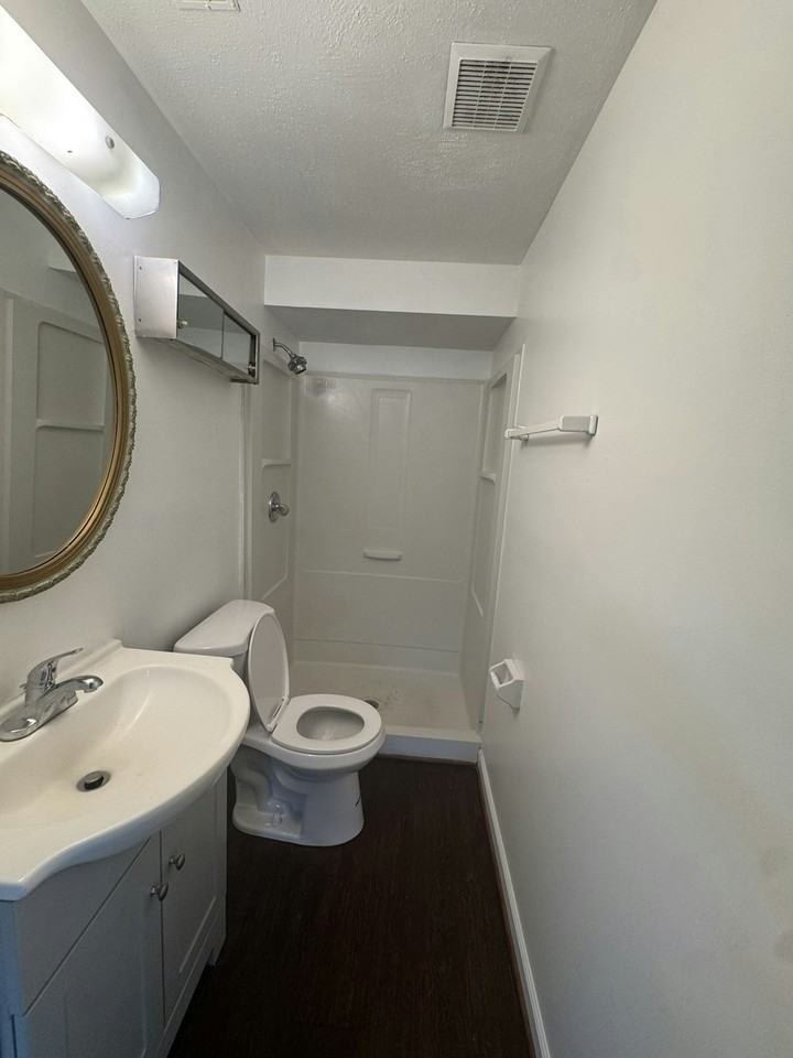 6401 Brambleton Road - Photo 5 of 9