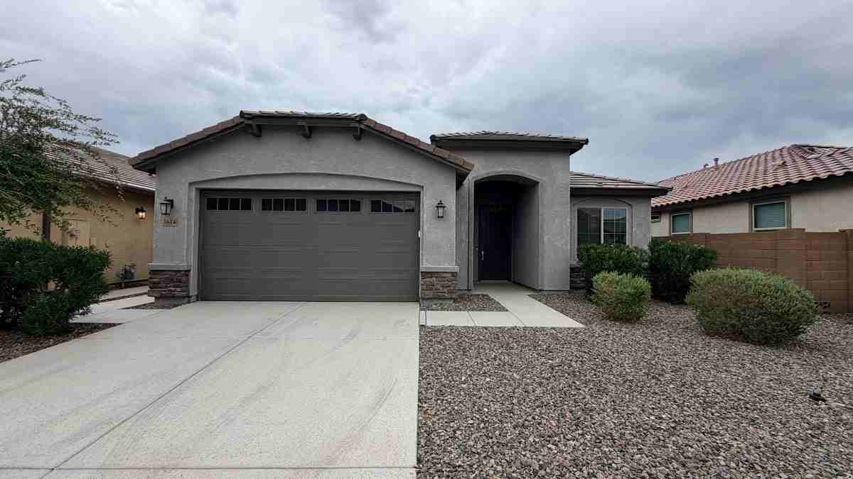 1614 W Corral Rd - Photo 2 of 27