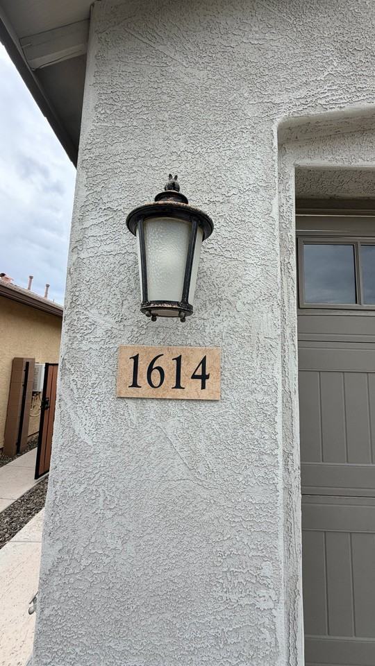 1614 W Corral Rd - Photo 5 of 27