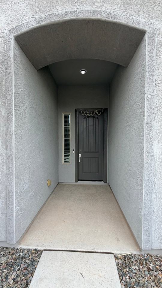 1614 W Corral Rd - Photo 6 of 27