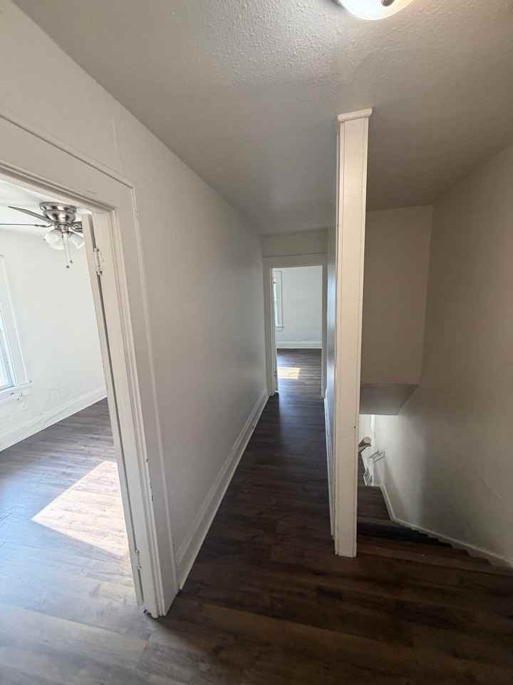 220 Franklin Ave - Photo 2 of 17