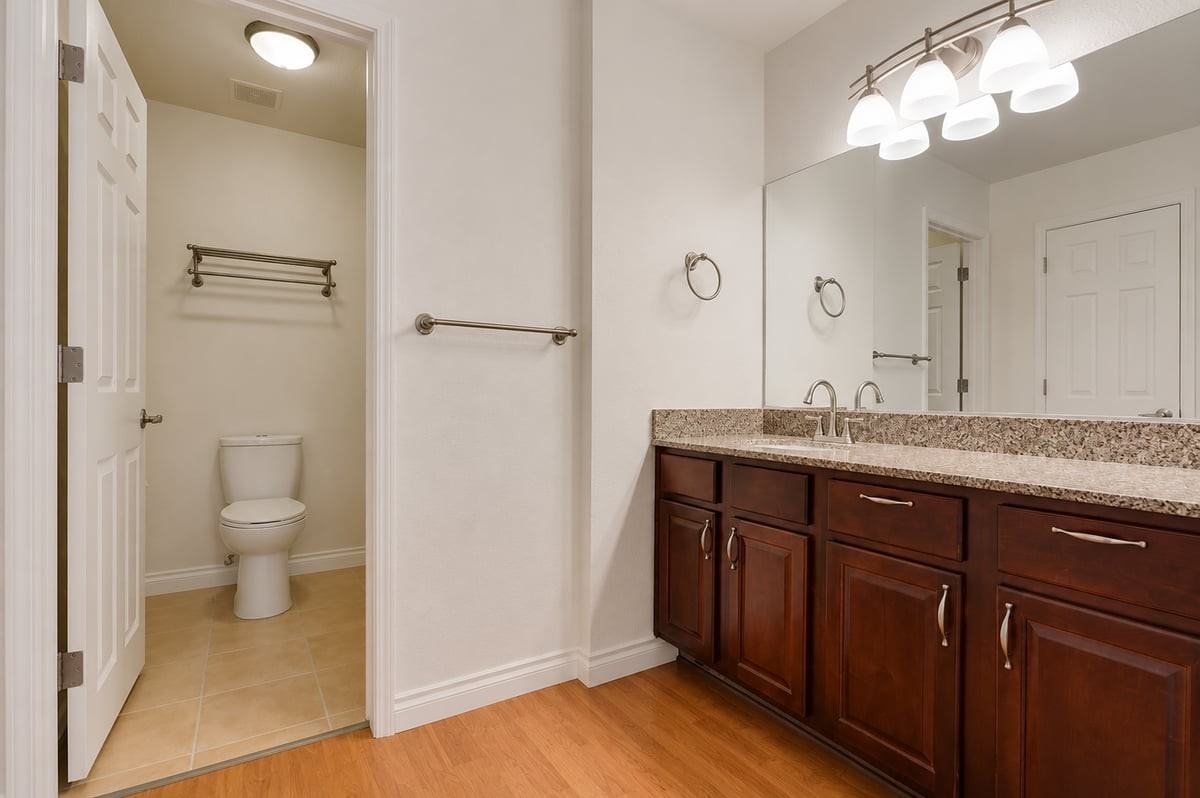 2606 S Durango Dr #246 - Photo 7 of 25