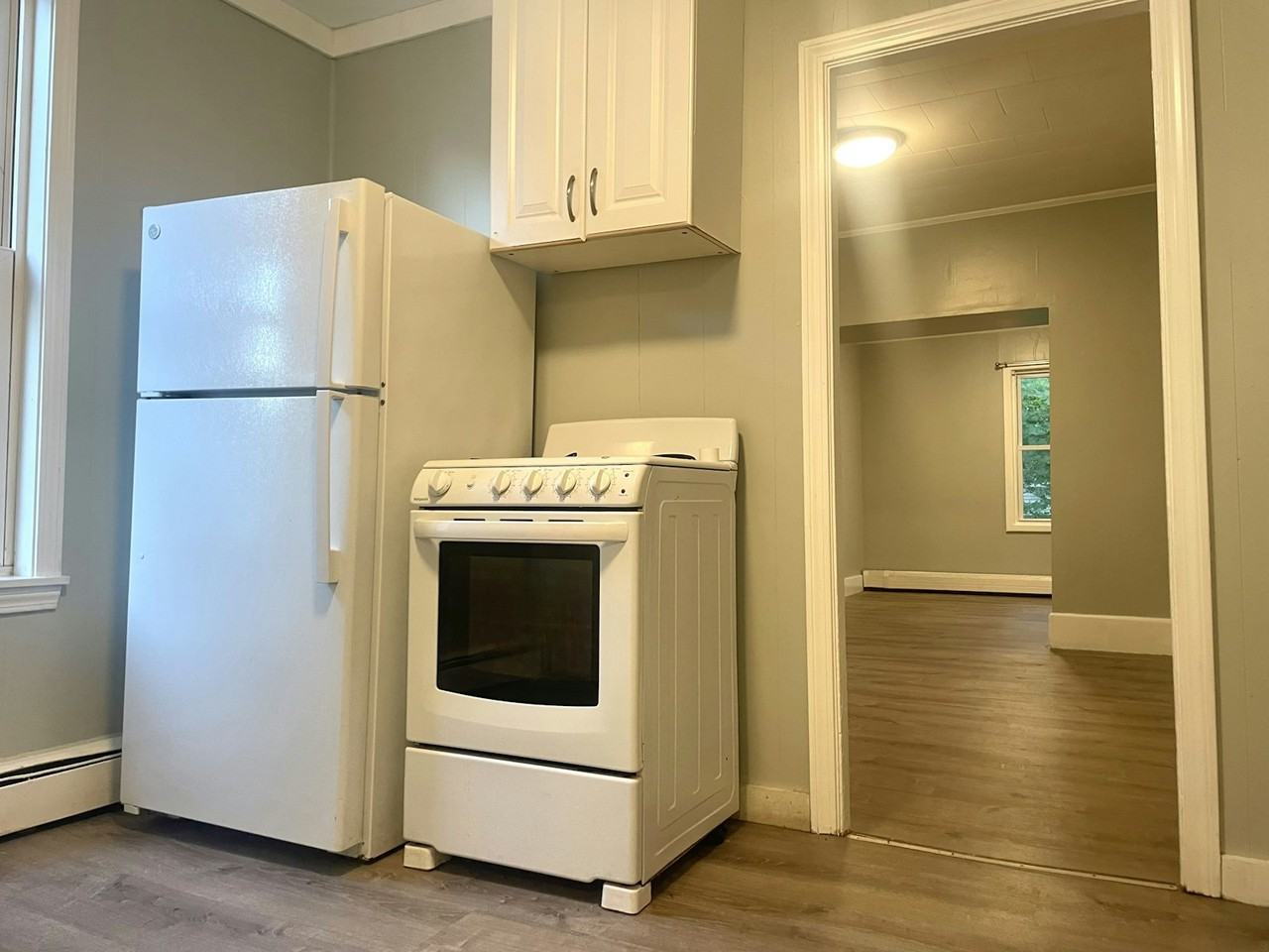 106 Webster St, Unit 2 - Photo 4 of 35