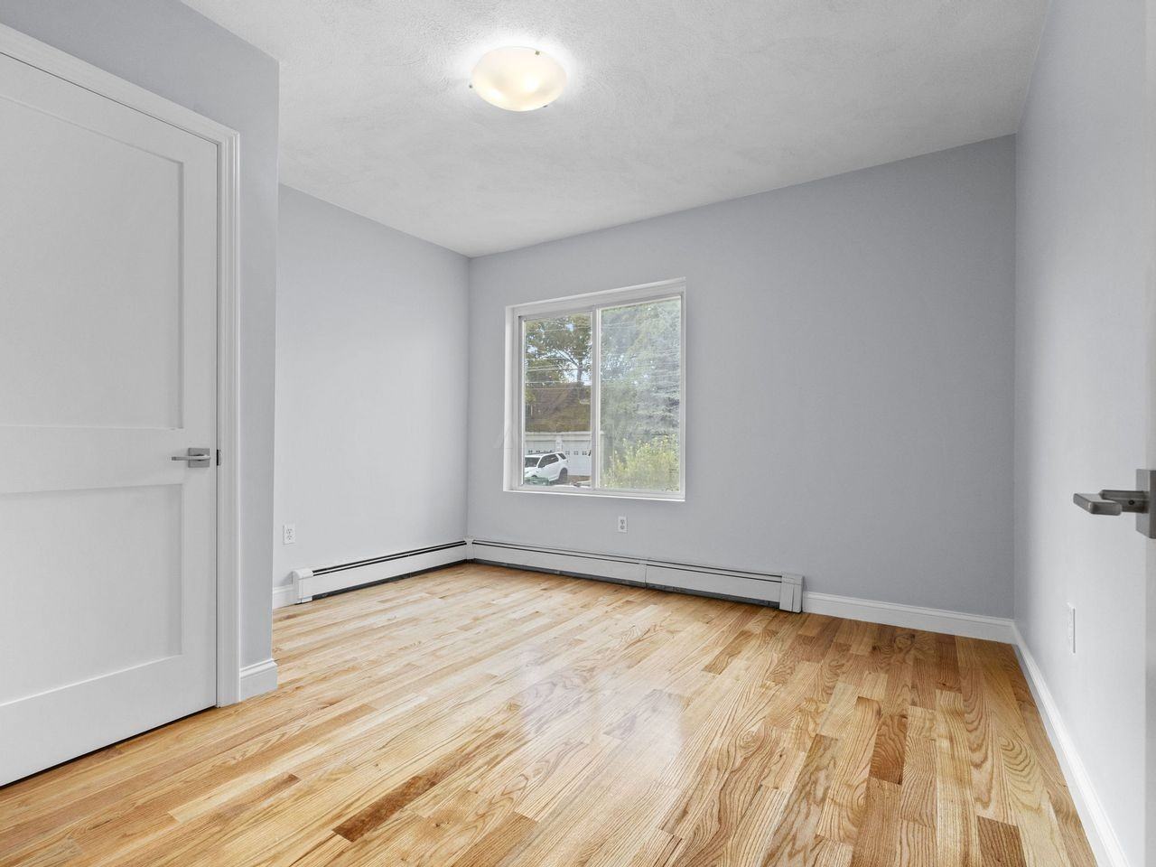 17 Tesla Ave #1 - Photo 6 of 10
