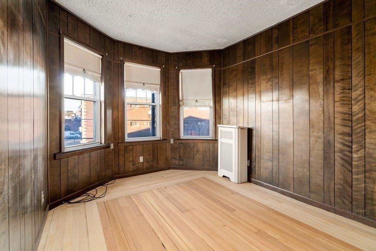 14 Windsor Rd #2 - Photo 6 of 16