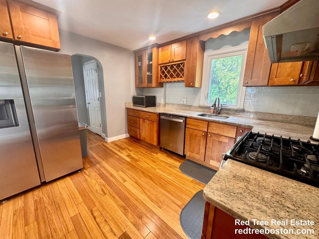 183 Granite Ave - Photo 6 of 27