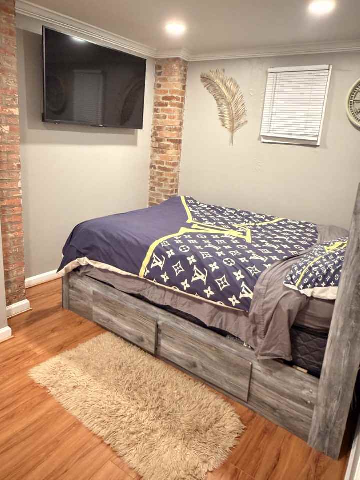 946 Hendler Ln - Photo 3 of 11