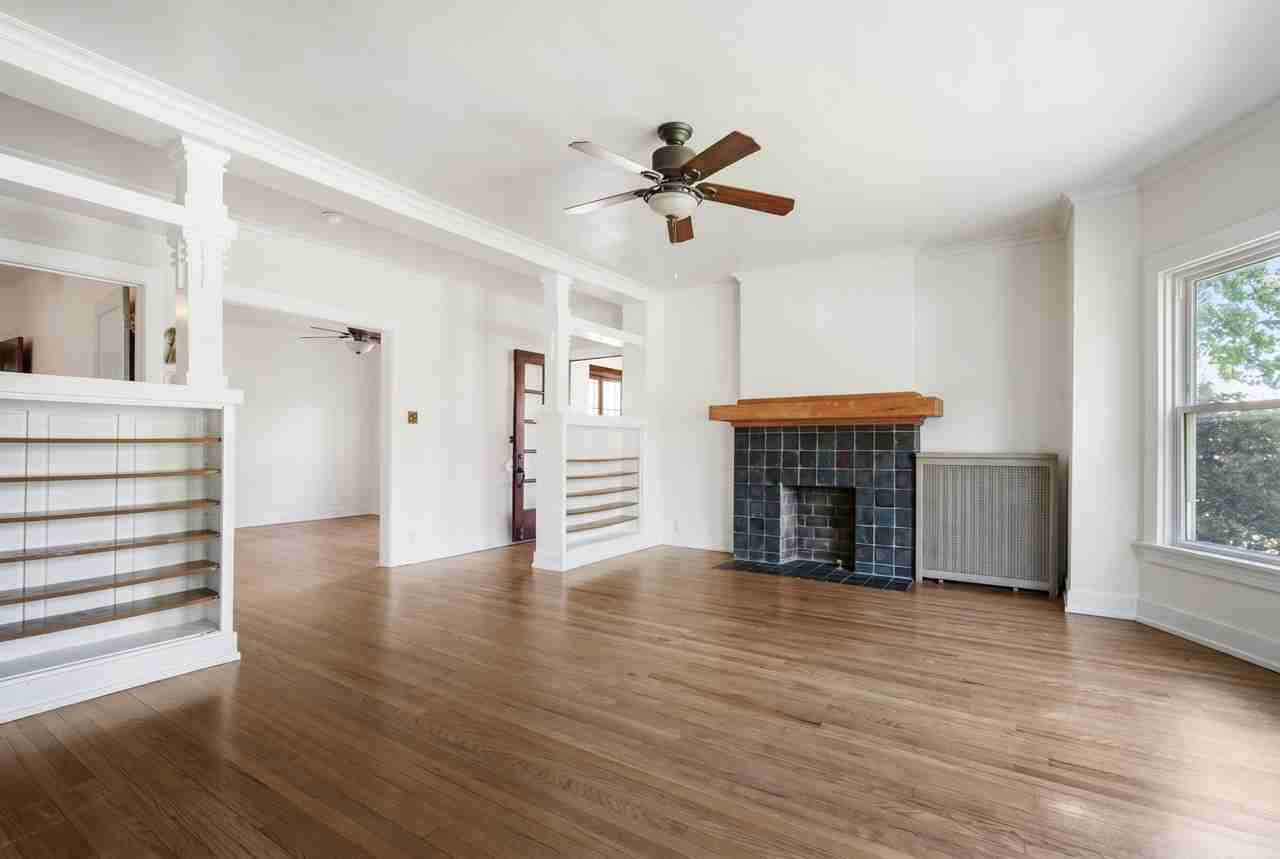309 Chicago Ave #1 - Photo 2 of 23