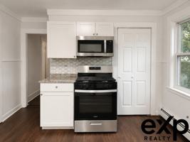 featured image of 24 Tracey St #2