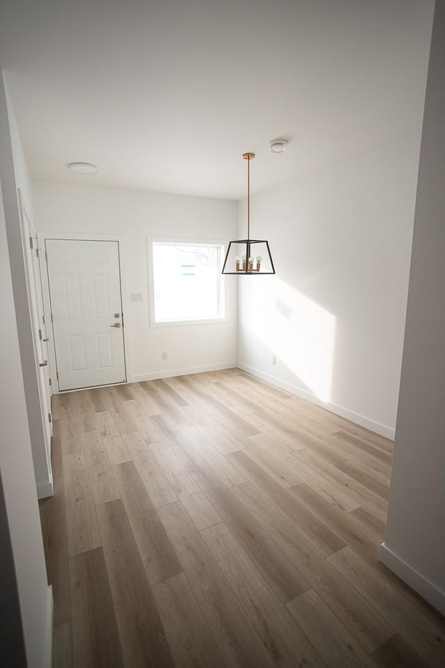 154 Perth Ave - Photo 7 of 19