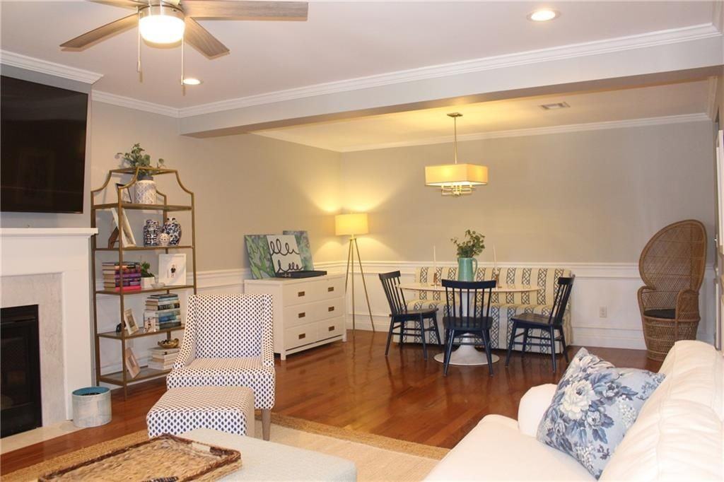 7 Mount Hope Ave ##204 - Photo 3 of 24
