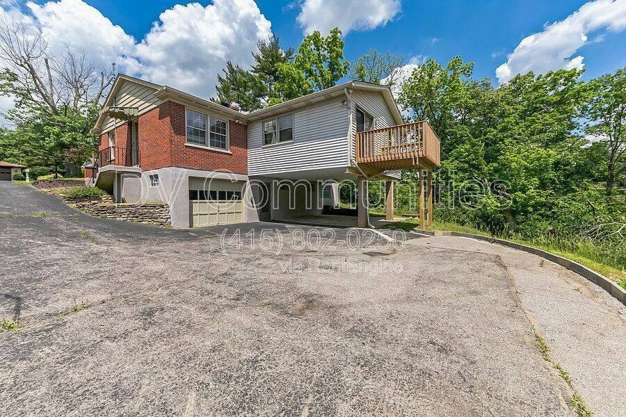 2964 Werkridge Dr - Photo 2 of 10