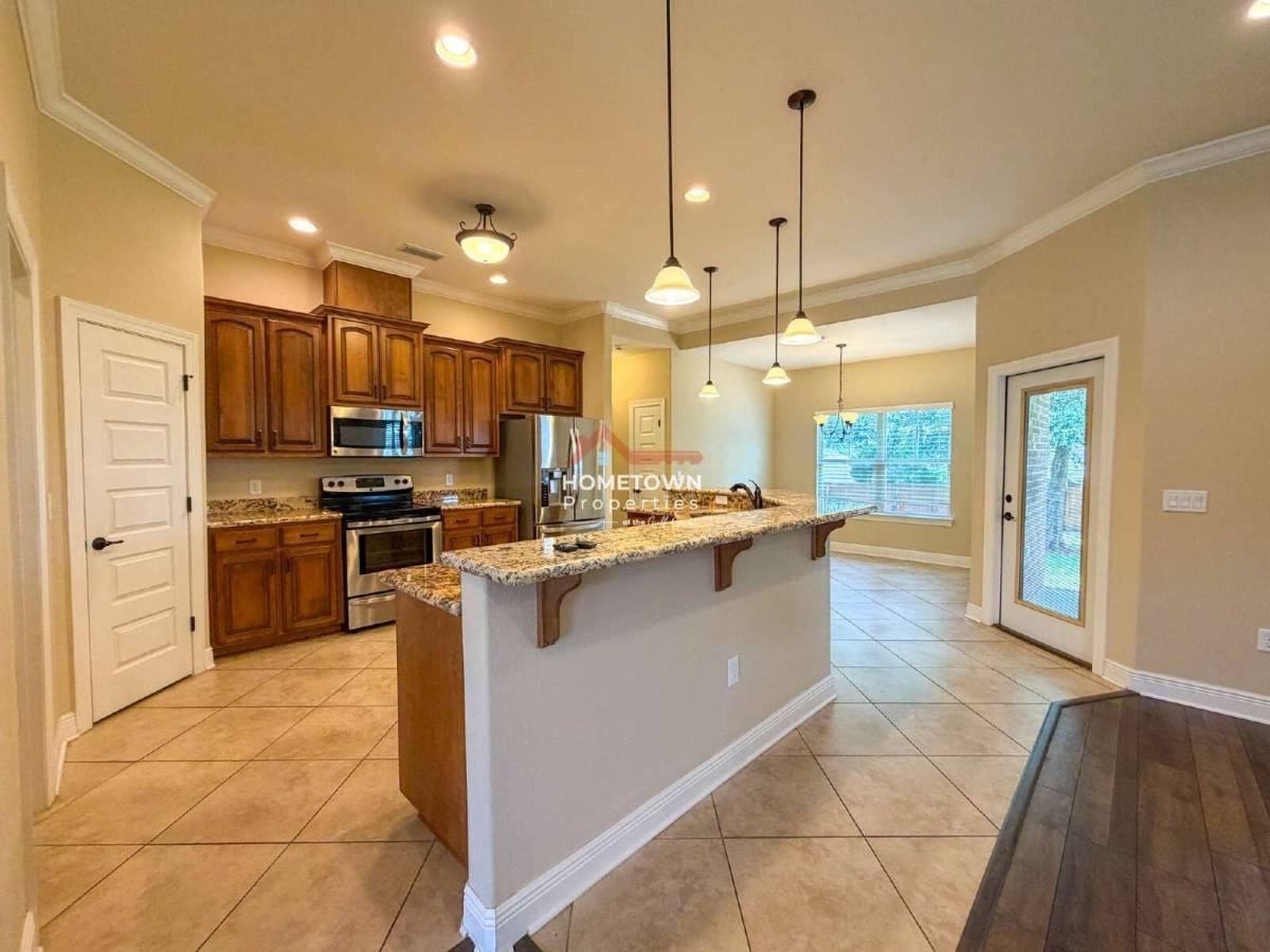 5573 Nate Ln - Photo 2 of 10