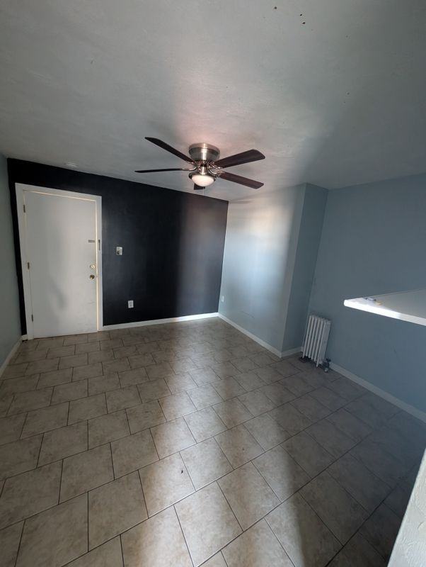 13 William C Kelly Sq - Photo 2 of 9