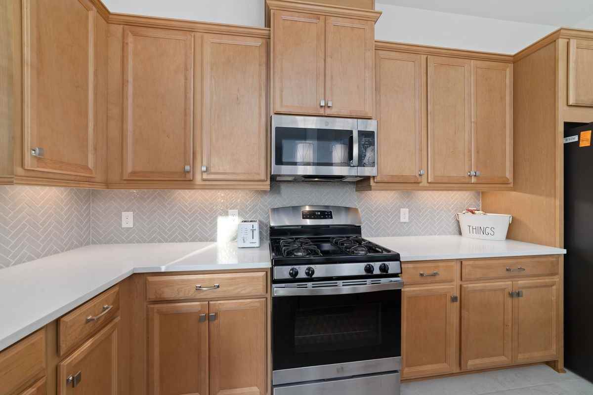 331 E Coralburst Loop - Photo 7 of 22