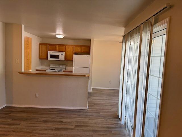 158 N Seafury Ln Apt 101 - Photo 4 of 12